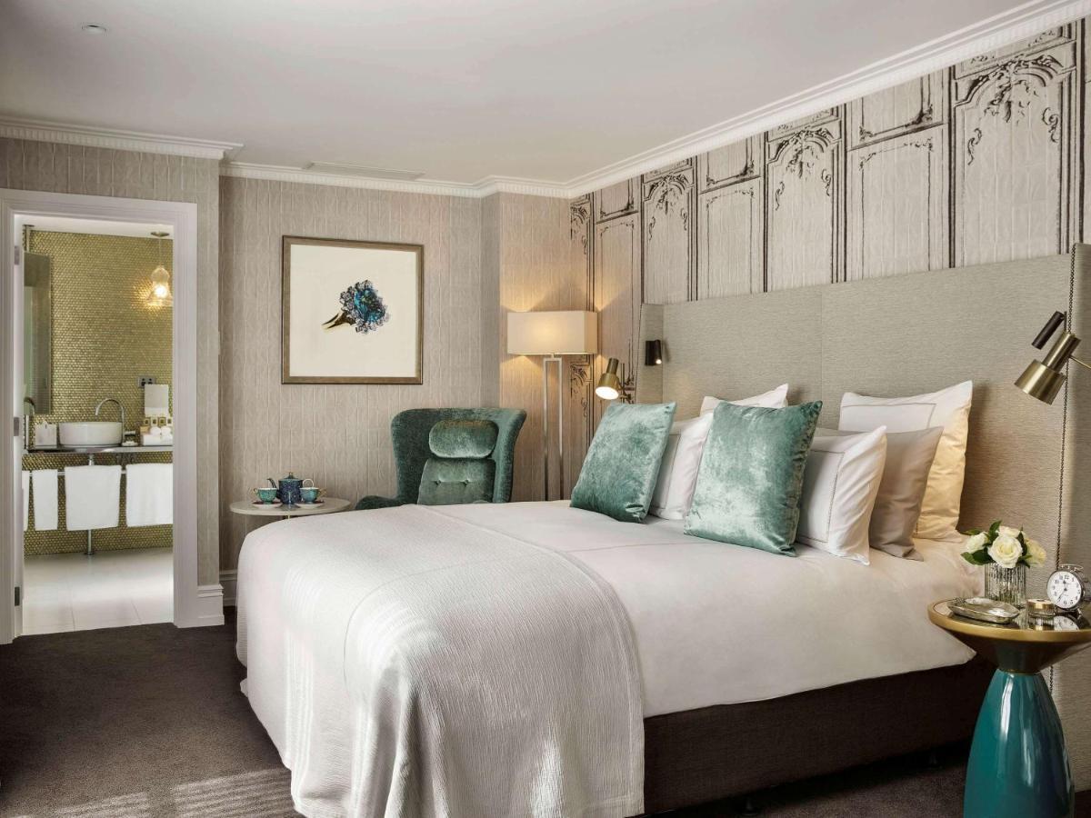 Fable Auckland, Mgallery Kültér fotó A bedroom at The Dorchester